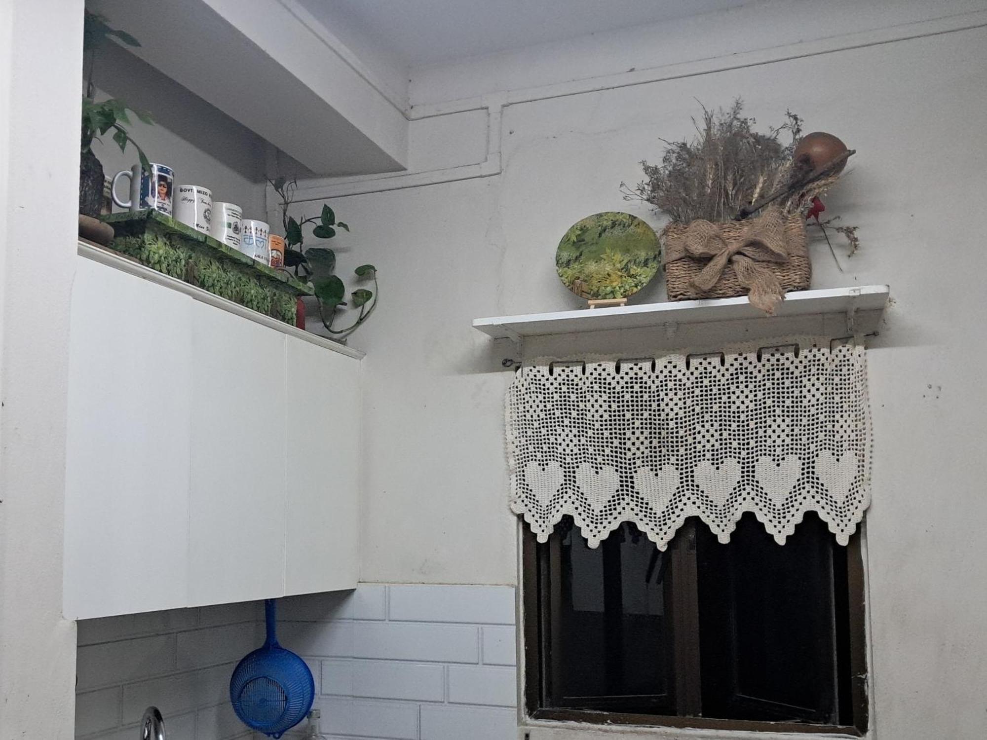 Giftland Homestay Āīzawl エクステリア 写真